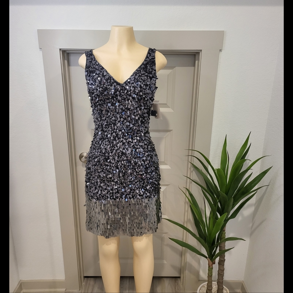 Short grey/black dress